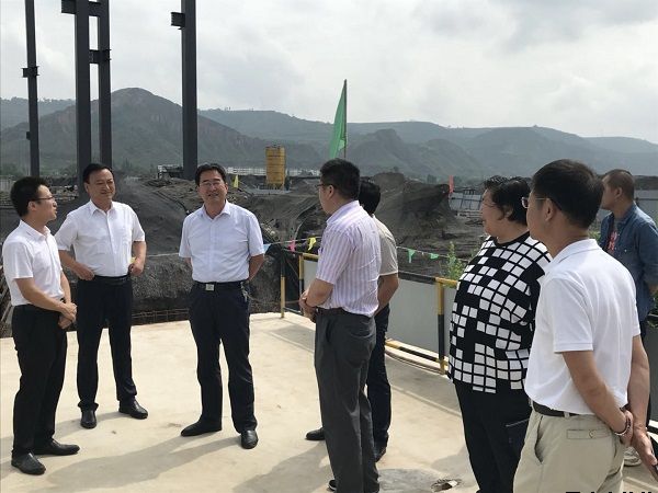 市人大常委會黨組副書記、副主任樊文浩一行調(diào)研泓源公司項目建設(shè)情況(圖2)